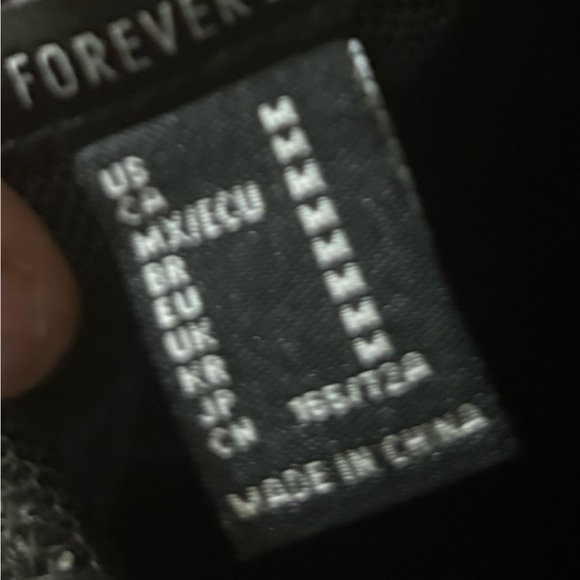 Forever 21 Houndstooth Cami Jumpsuit Size M. Wide legged thick knit jumper. - Picture 6 of 6